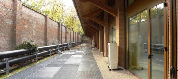 Gewerbliche Immobilie in Piacenza, Italy 224m², Nr. 207512 4