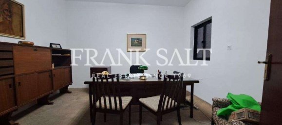 280m² Office in Ta' Xbiex, Malta No. 13627 10