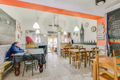 120m² Commercial property in Cascais, Portugal No. 333581