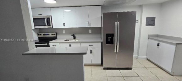 1 dormitorio propiedad comercial en venta en Miami, Miami-Dade, Florida, USA № 614910 14