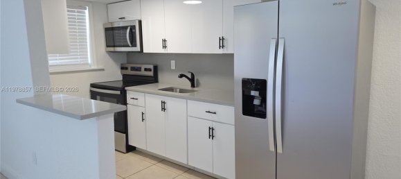 1 dormitorio propiedad comercial en venta en Miami, Miami-Dade, Florida, USA № 614910 15