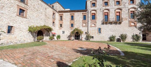 35 غرف نوم فيلا في Contigliano, Italy رقم 102419 10