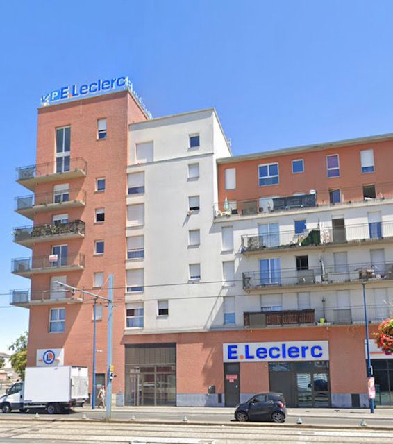 2 غرف نوم شقة في Bobigny, France رقم 180196