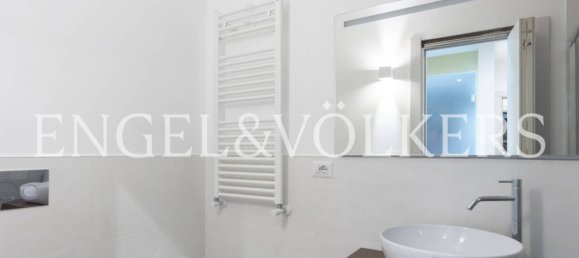 3 bedrooms Apartment in Naples, Italy No. 350047 19