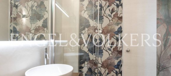 3 bedrooms Apartment in Naples, Italy No. 350047 20