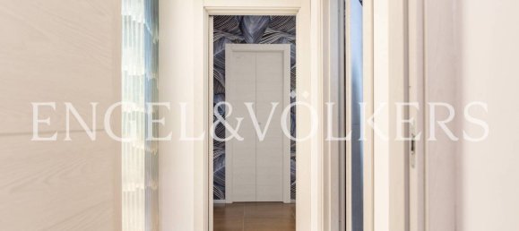 3 bedrooms Apartment in Naples, Italy No. 350047 14