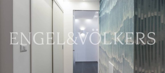 3 bedrooms Apartment in Naples, Italy No. 350047 22