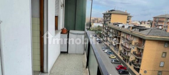 2 bedrooms Apartment in Rome, Italy No. 196306 26