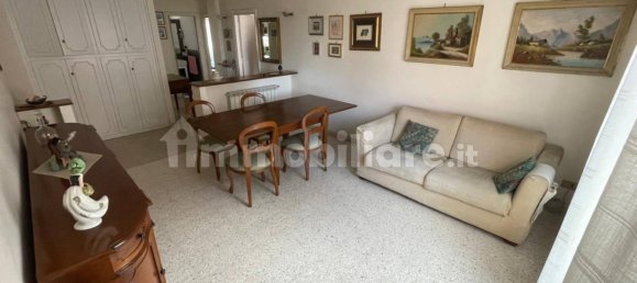 2 bedrooms Apartment in Rome, Italy No. 196306 13