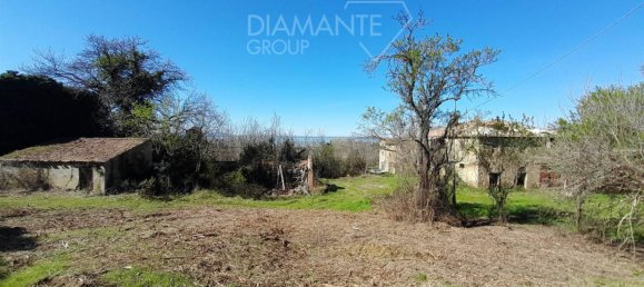 5 rooms House in Passignano sul Trasimeno, Italy No. 77528 21