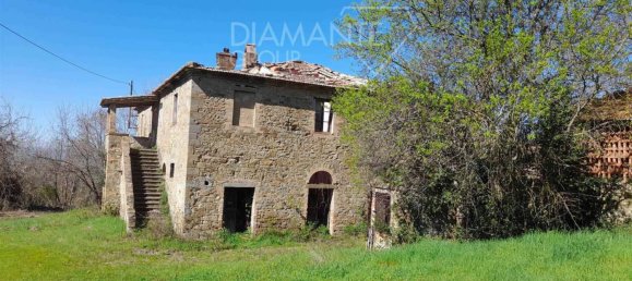 5 rooms House in Passignano sul Trasimeno, Italy No. 77528 2