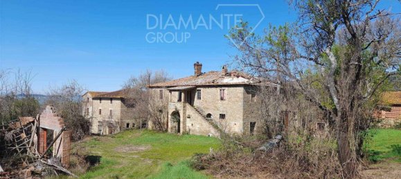 5 rooms House in Passignano sul Trasimeno, Italy No. 77528 17