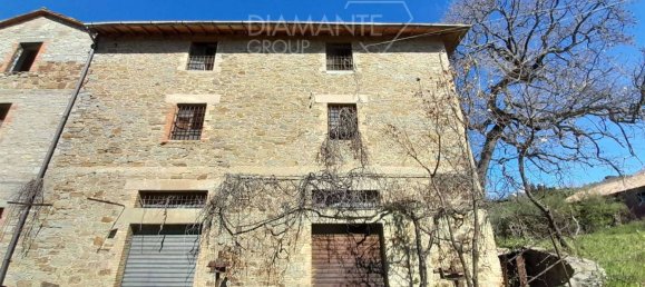5 rooms House in Passignano sul Trasimeno, Italy No. 77528 14