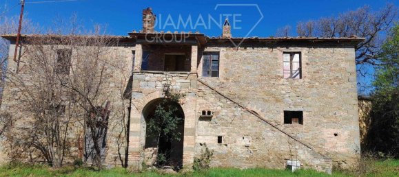 5 rooms House in Passignano sul Trasimeno, Italy No. 77528 6