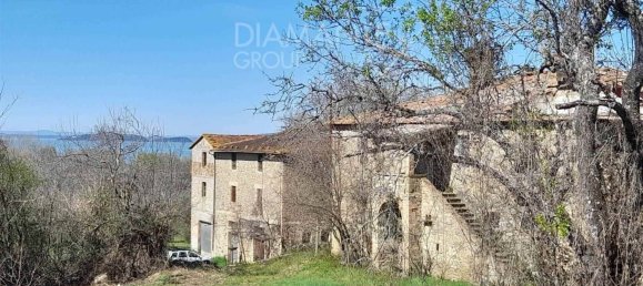 5 rooms House in Passignano sul Trasimeno, Italy No. 77528 18