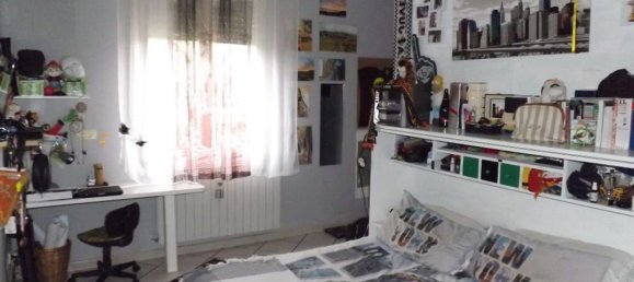 7 rooms Apartment in Poggibonsi, Italy No. 89608 10