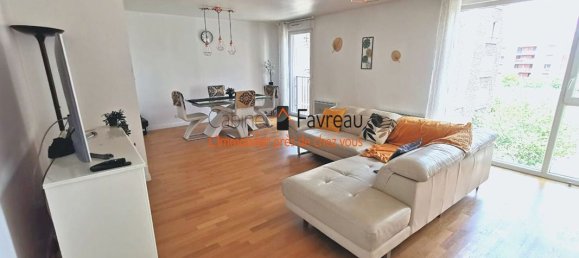 3 chambres Appartement à Choisy-le-Roi, France No. 173520 10