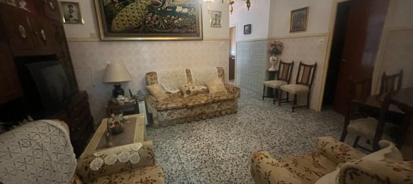 Apartamento de 3 dormitorios en Elda, Spain No. 172270 11