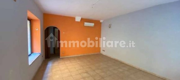 Propiedad comercial de 2 habitaciónes en Voghera, Italy No. 351371 7