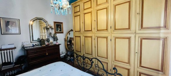 Casa de 7 habitaciónes en Prato, Italy No. 89837 14