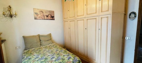 Casa de 7 habitaciónes en Prato, Italy No. 89837 17