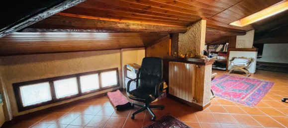 Casa de 7 habitaciónes en Prato, Italy No. 89837 48