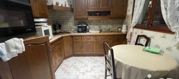 4-salle Maison à Saint-Maurice-sur-Fessard, France No. 244503 2