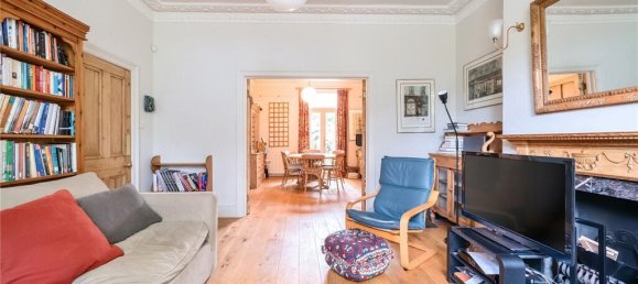 4 Schlafzimmer Haus in London, United Kingdom, Nr. 12154 4