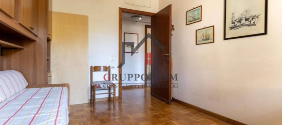 4 bedrooms Apartment in Rome, Italy No. 331116 22