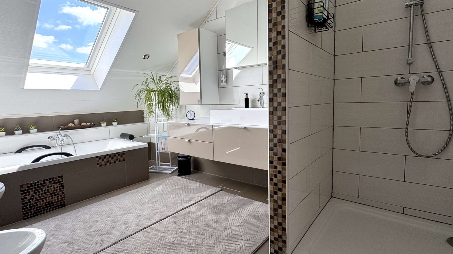 Adosado de 5 dormitorios en Rheingau-Taunus, Germany No. 269232