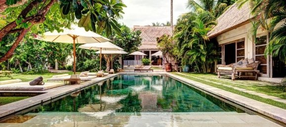10 غرف نوم فيلا في Seminyak, Indonesia رقم 2856 3