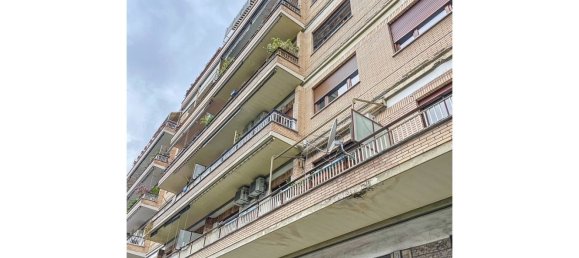 3غرفة شقة في Rome, Italy رقم 30361 40