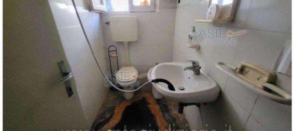 5-salle Maison à Cattolica, Italy No. 11442 81