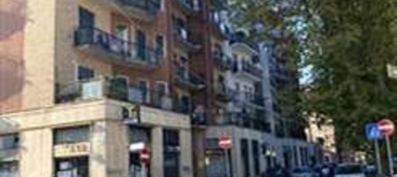 3غرفة شقة في Cinisello Balsamo, Italy رقم 226876 2