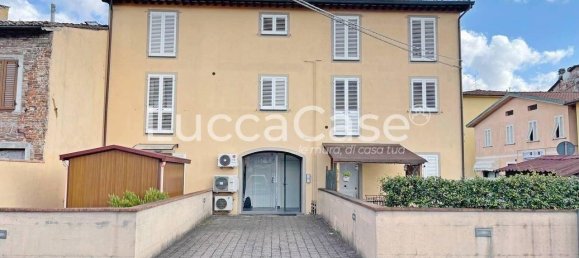 2 غرف نوم شقة في Capannori, Italy رقم 282920 21