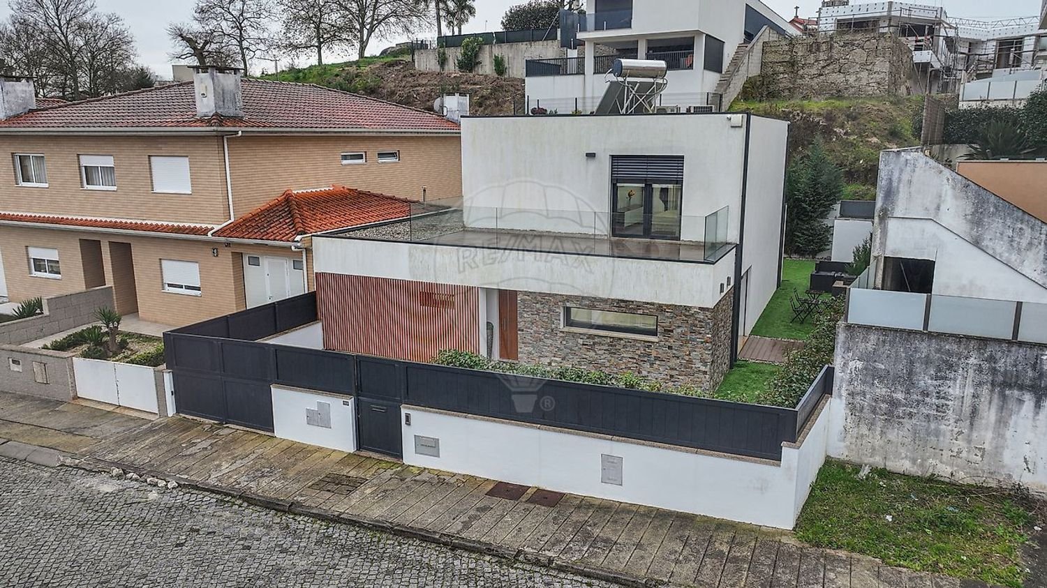 3 Schlafzimmer Haus in Brito, Portugal, Nr. 187258