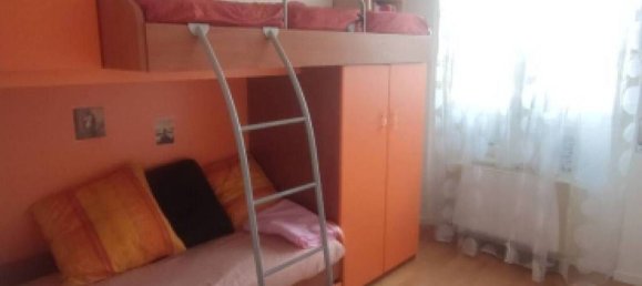 3-salle Appartement à Garbagnate Milanese, Italy No. 6941 4