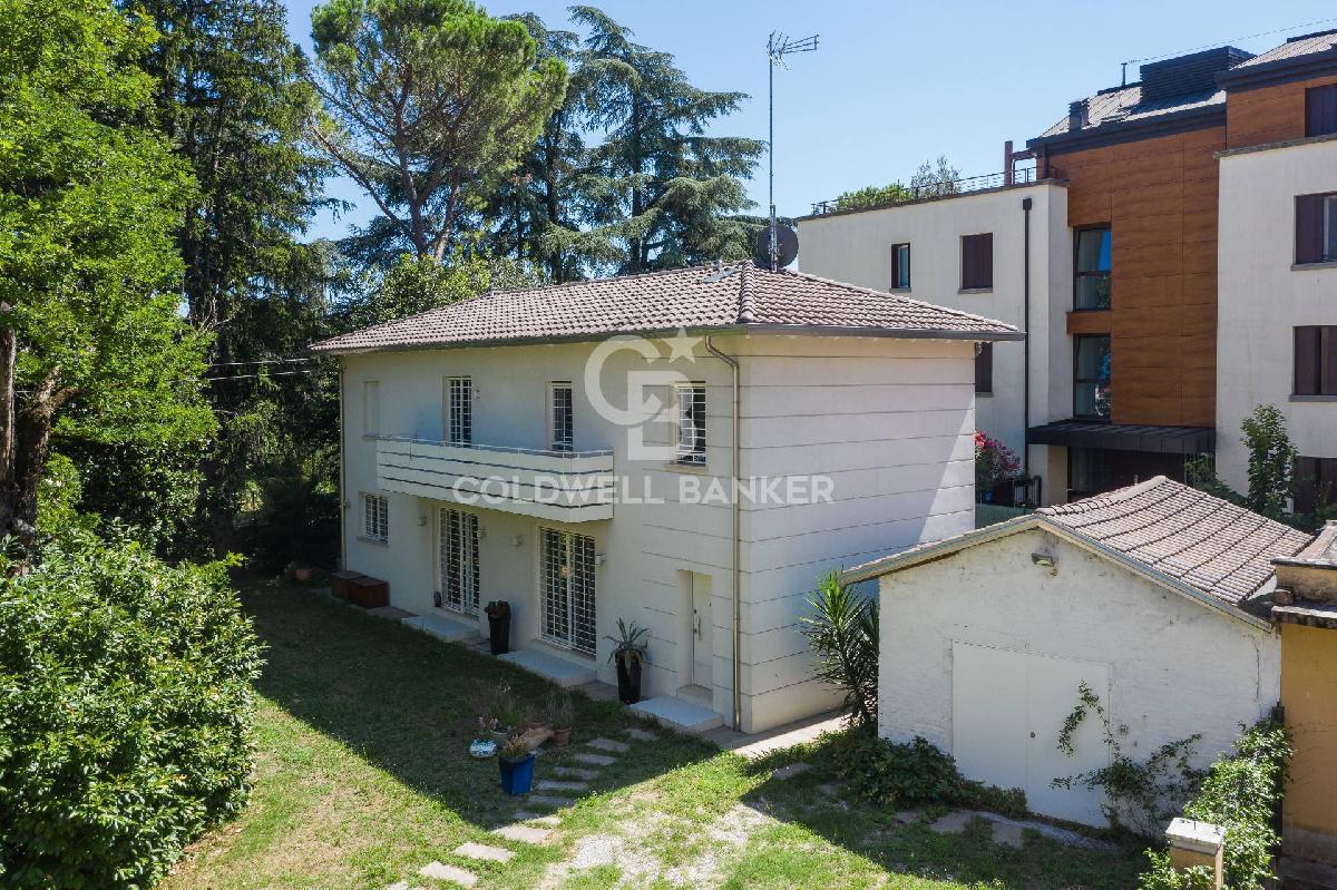3 bedrooms Villa in Castel San Pietro Terme, Italy No. 360100