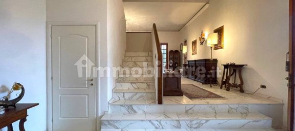 3 Schlafzimmer Villa in Quarrata, Italy, Nr. 165042 45