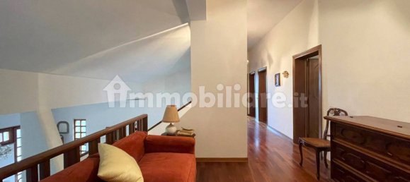 3 Schlafzimmer Villa in Quarrata, Italy, Nr. 165042 11