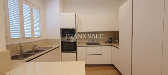 4 bedrooms Villa in Balzan, Malta No. 11449 2