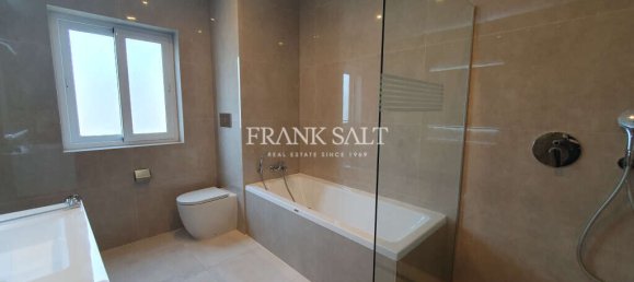 4 bedrooms Villa in Balzan, Malta No. 11449 11