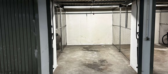  موقف سيارات في Munich, Germany رقم 353232 6