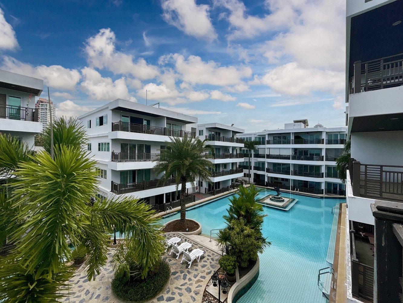 2 bedrooms Condo in Hua Hin, Thailand No. 8036