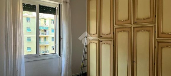 4 bedrooms Apartment in Genoa, Italy No. 318484 13