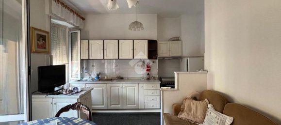 4 bedrooms Apartment in Genoa, Italy No. 318484 11