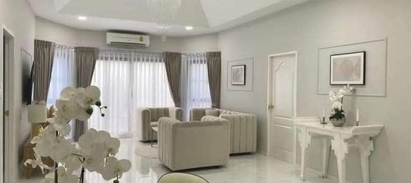 3 bedrooms Cafe / restaurant in Pattaya, Thailand No. 8423 11