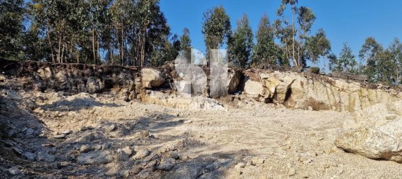 2025m² Land in Rebordosa, Portugal No. 81591 11
