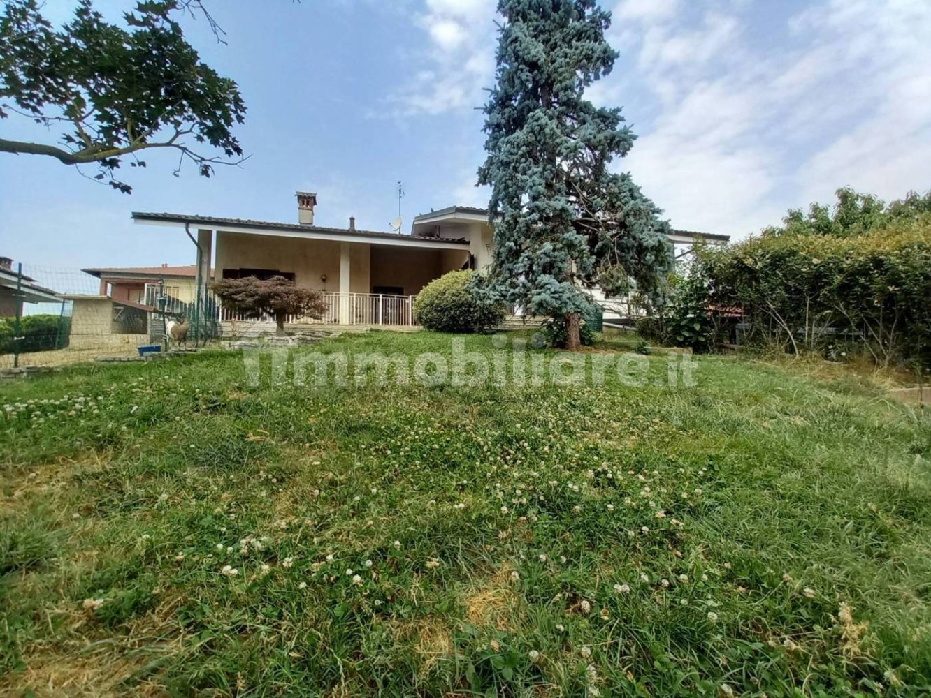 4 غرف نوم فيلا في Poirino, Italy رقم 265436