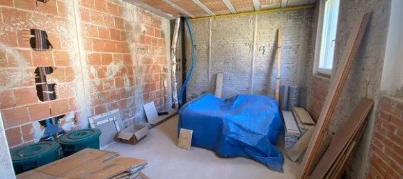 Ático de 3 habitaciónes en Colli al Metauro, Italy No. 73797 6